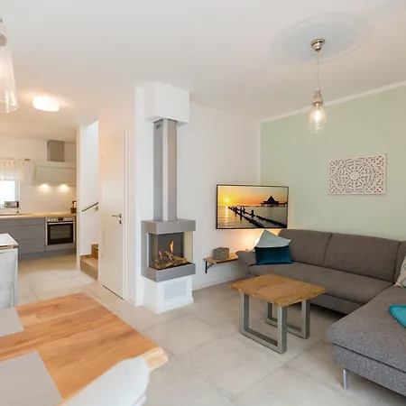 Gartenhaus Am Waldschloss App 1 * ゼーバート・ヘリングスドルフ