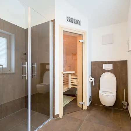 Gartenhaus Am Waldschloss App 1 *